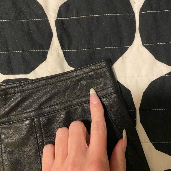 NWT Nasty Gal ‘Zip Up Your Troubles’ faux leather skirt - Picture 9 of 13